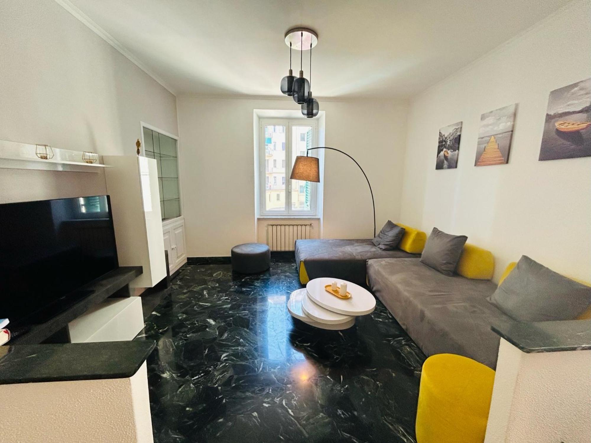Casa Crema Con Vista Mare Apartment Genua